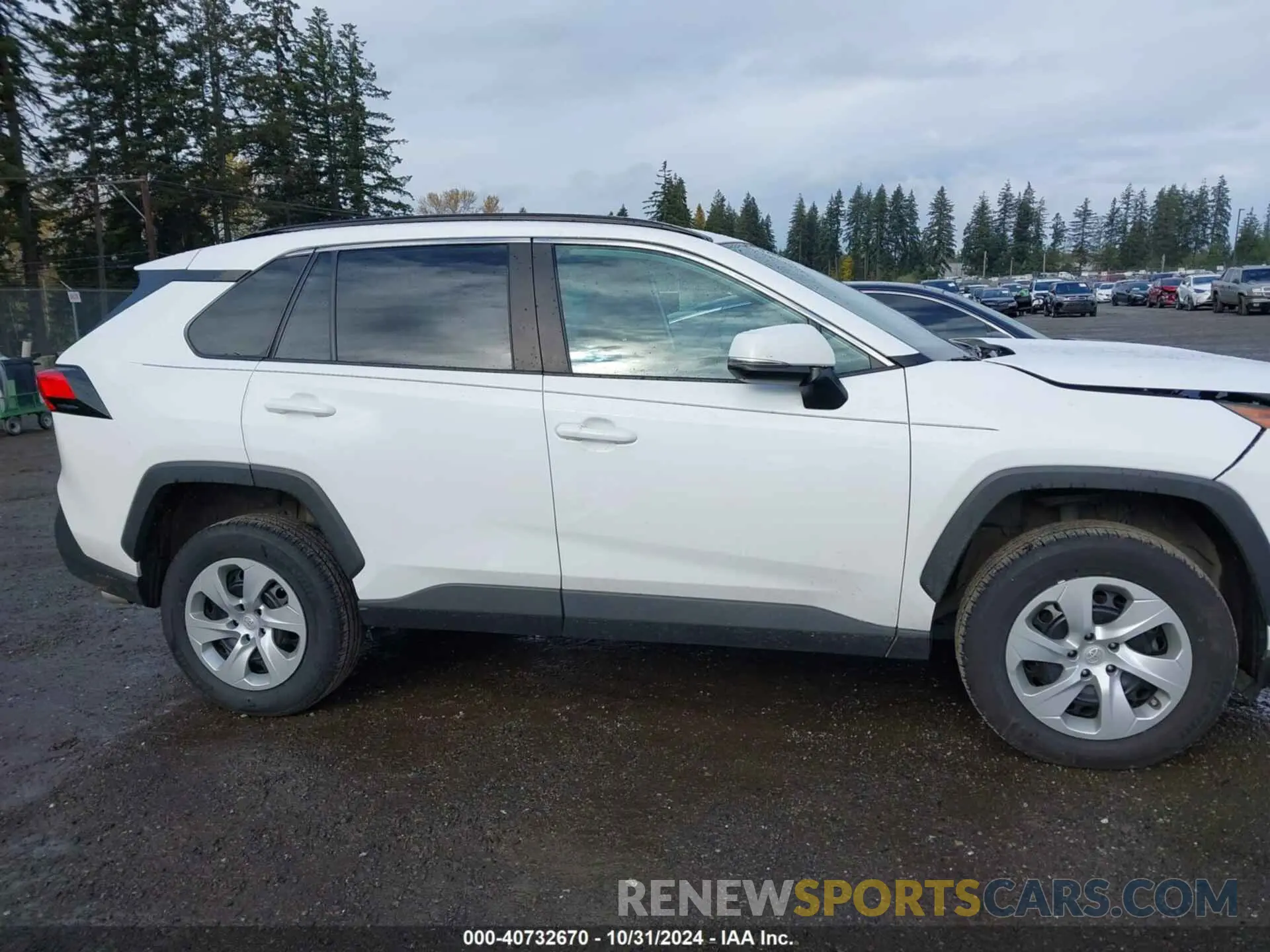 13 Фотография поврежденного автомобиля 2T3K1RFV1LC050128 TOYOTA RAV4 2020