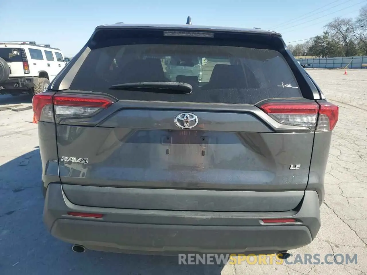 6 Photograph of a damaged car 2T3K1RFV1LC081587 TOYOTA RAV4 2020