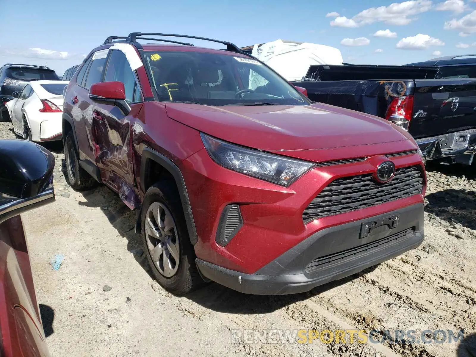 1 Photograph of a damaged car 2T3K1RFV2LW064294 TOYOTA RAV4 2020