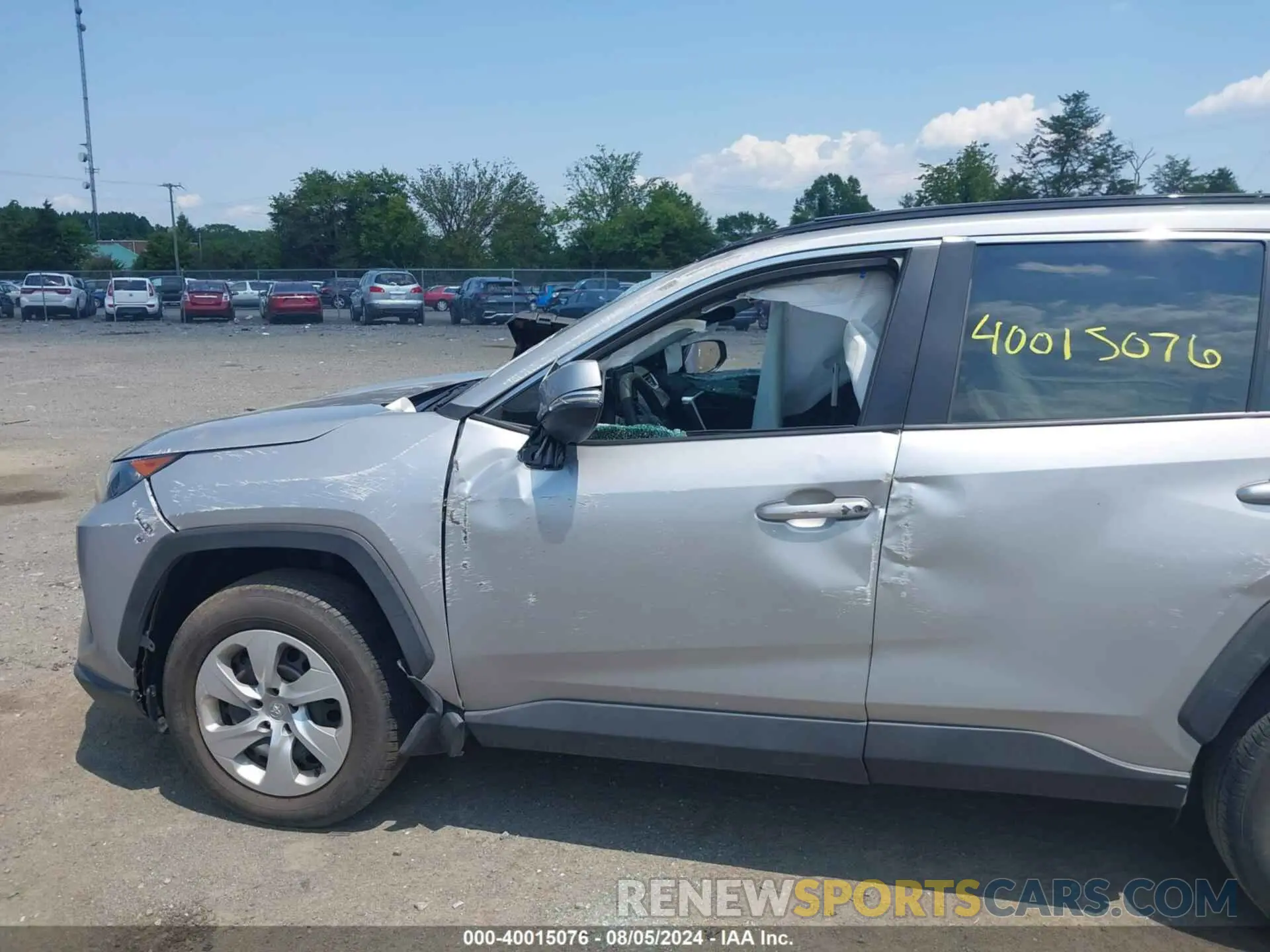 6 Фотография поврежденного автомобиля 2T3K1RFV3LW097658 TOYOTA RAV4 2020