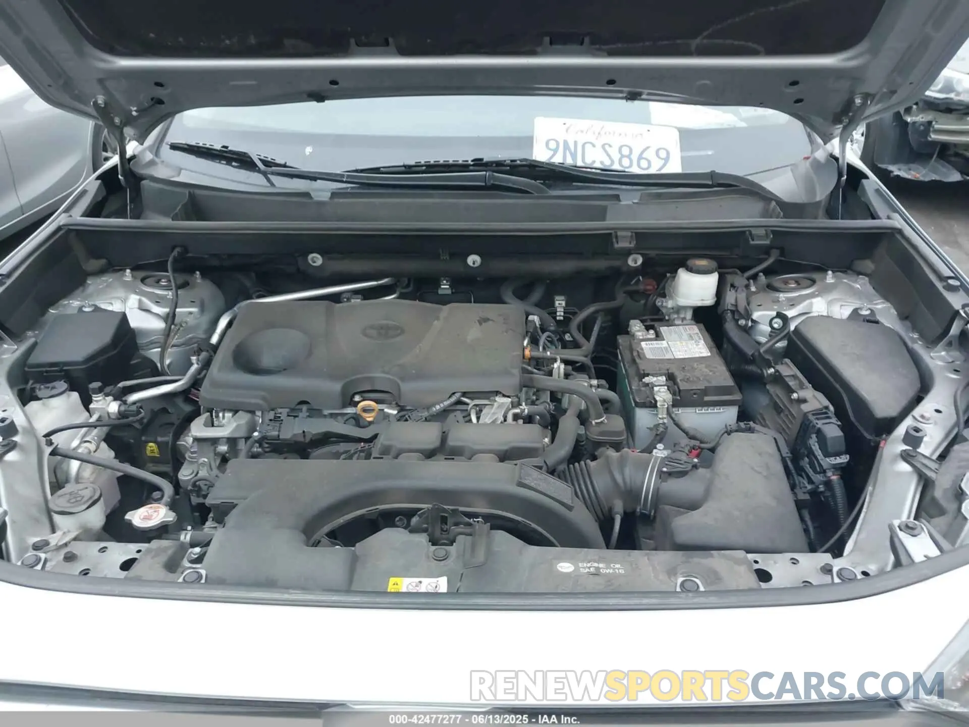 10 Фотография поврежденного автомобиля 2T3K1RFV5LW070848 TOYOTA RAV4 2020