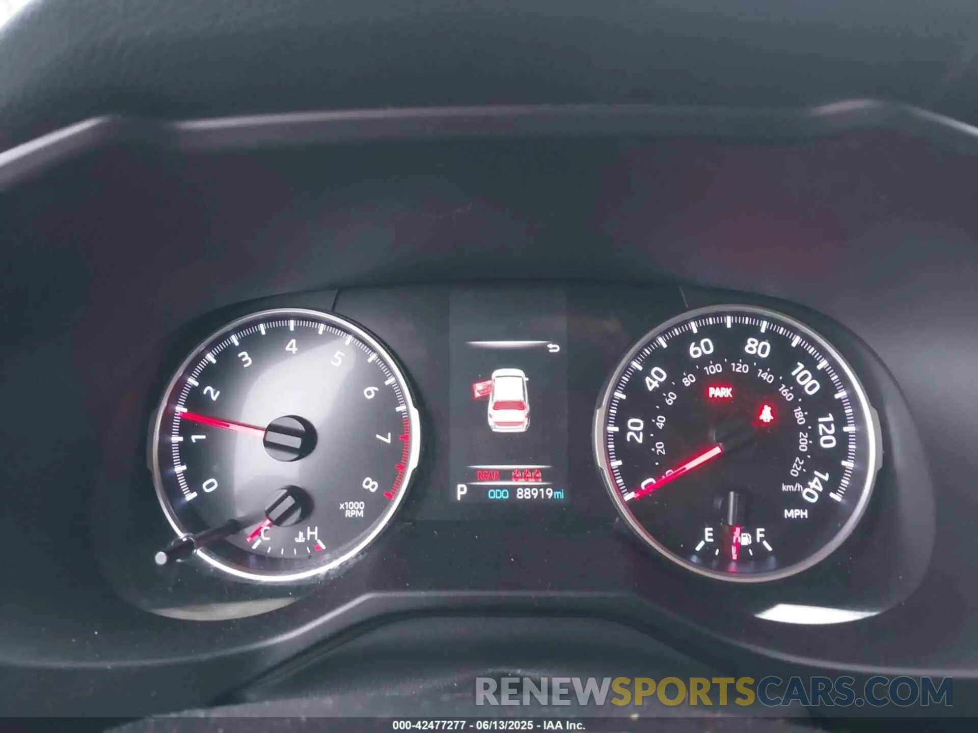 7 Фотография поврежденного автомобиля 2T3K1RFV5LW070848 TOYOTA RAV4 2020