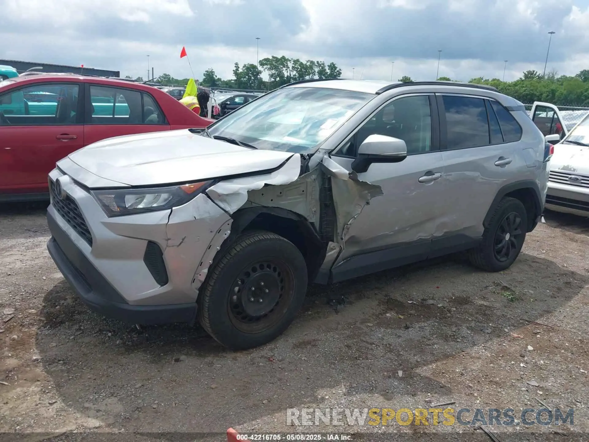 2 Photograph of a damaged car 2T3K1RFV8LC064253 TOYOTA RAV4 2020