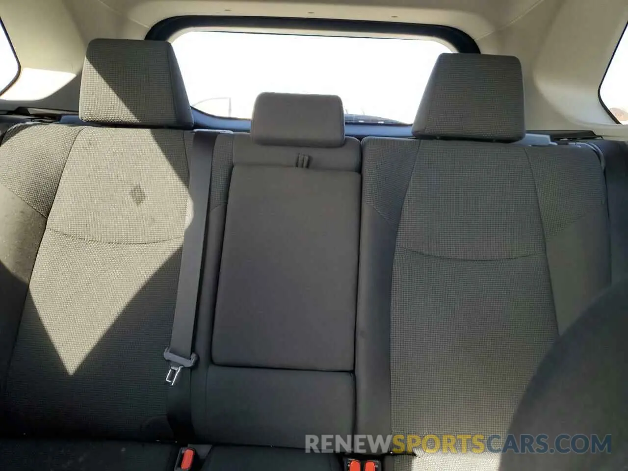 10 Фотография поврежденного автомобиля 2T3K1RFV8LC068657 TOYOTA RAV4 2020