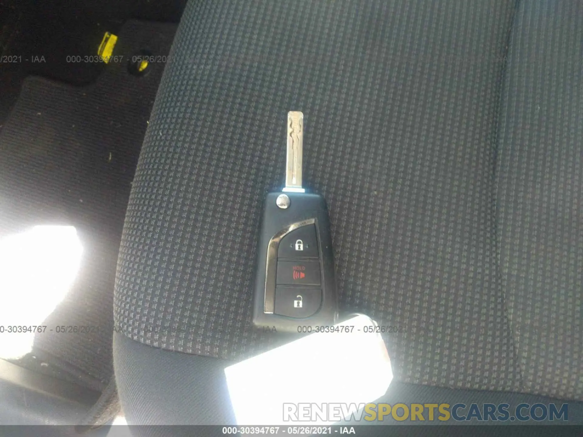 11 Photograph of a damaged car 2T3K1RFVXLW063166 TOYOTA RAV4 2020