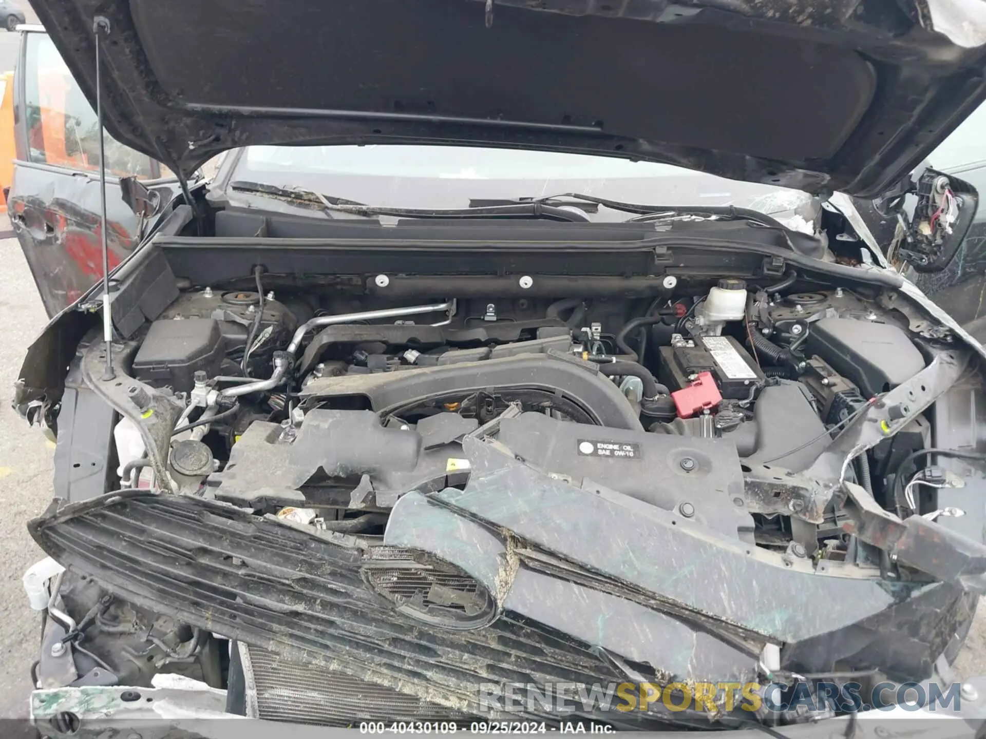 10 Photograph of a damaged car 2T3K1RFVXLW085121 TOYOTA RAV4 2020