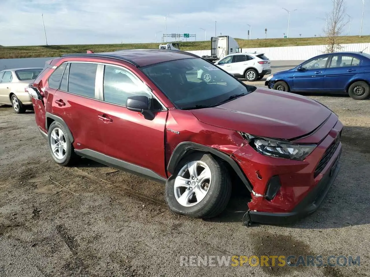 4 Фотография поврежденного автомобиля 2T3LWRFV6LW092279 TOYOTA RAV4 2020