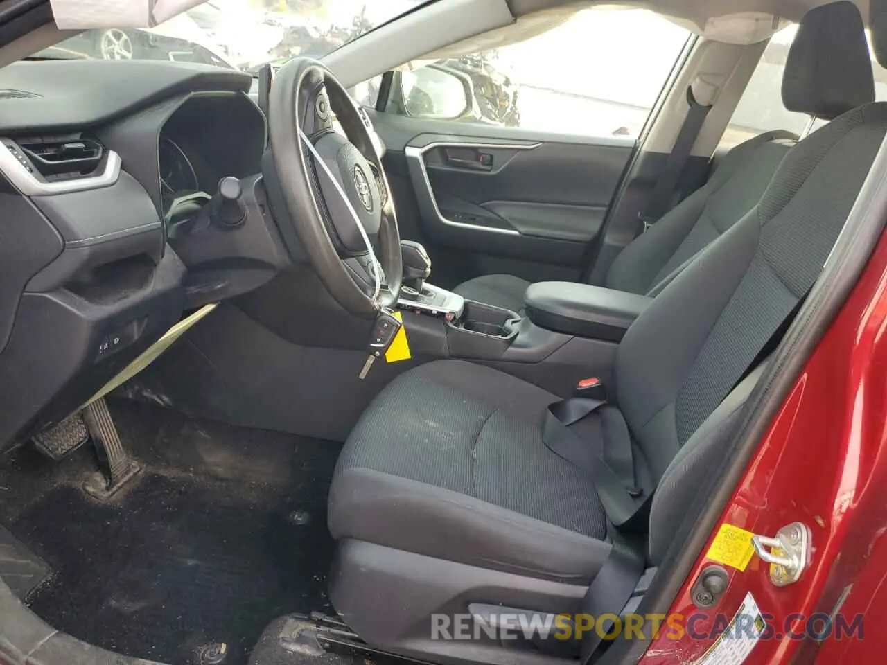 7 Фотография поврежденного автомобиля 2T3LWRFV6LW092279 TOYOTA RAV4 2020