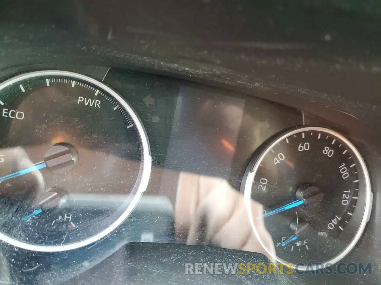 9 Фотография поврежденного автомобиля 2T3LWRFV6LW092279 TOYOTA RAV4 2020