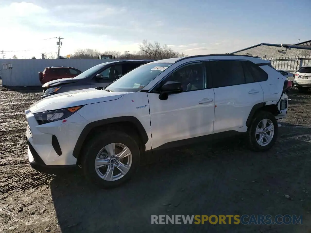 1 Photograph of a damaged car 2T3LWRFV7LW066287 TOYOTA RAV4 2020