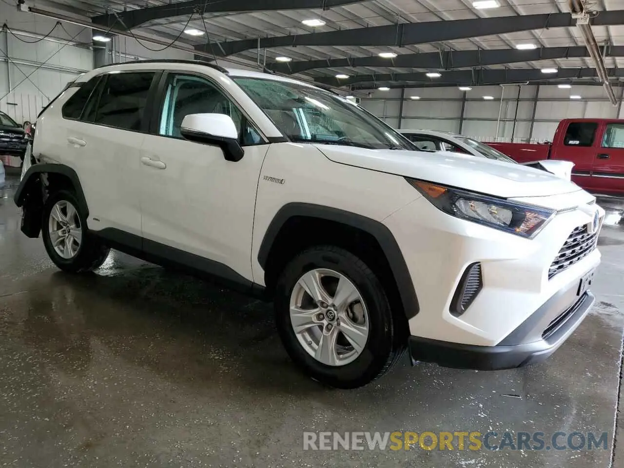 4 Фотография поврежденного автомобиля 2T3MWRFV7LW055892 TOYOTA RAV4 2020