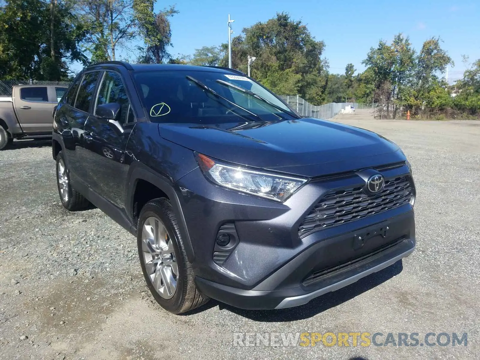 1 Photograph of a damaged car 2T3N1RFV7LC105629 TOYOTA RAV4 2020