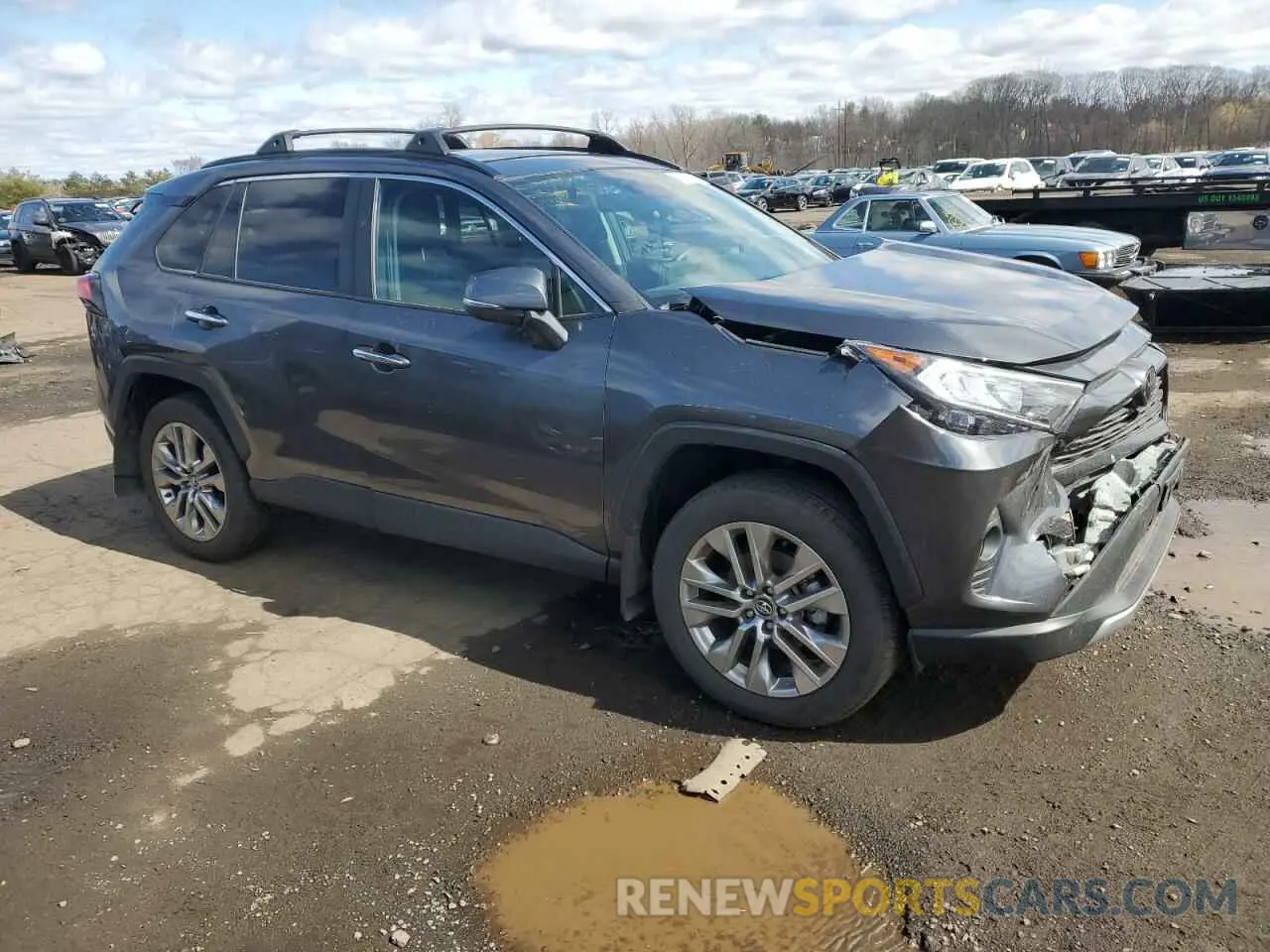 4 Photograph of a damaged car 2T3N1RFV9LC073864 TOYOTA RAV4 2020