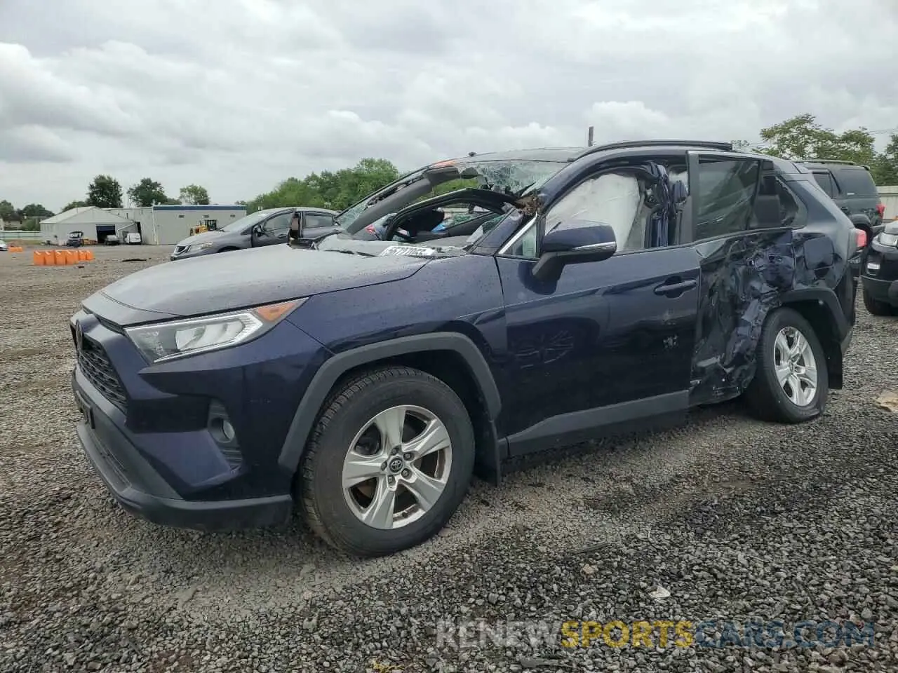 1 Фотография поврежденного автомобиля 2T3P1RFV0LC064348 TOYOTA RAV4 2020
