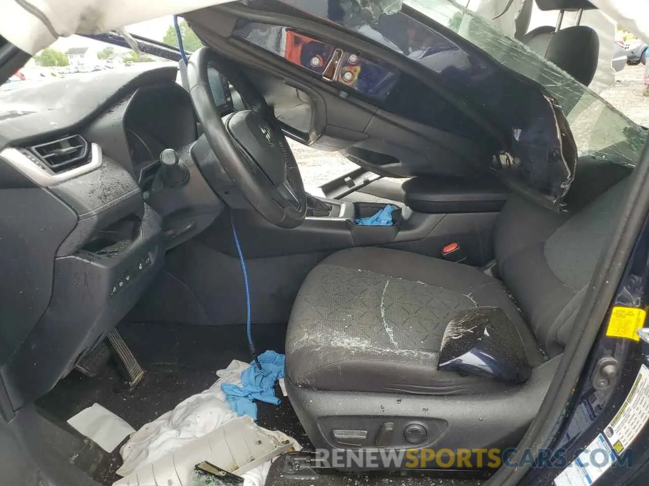 7 Фотография поврежденного автомобиля 2T3P1RFV0LC064348 TOYOTA RAV4 2020