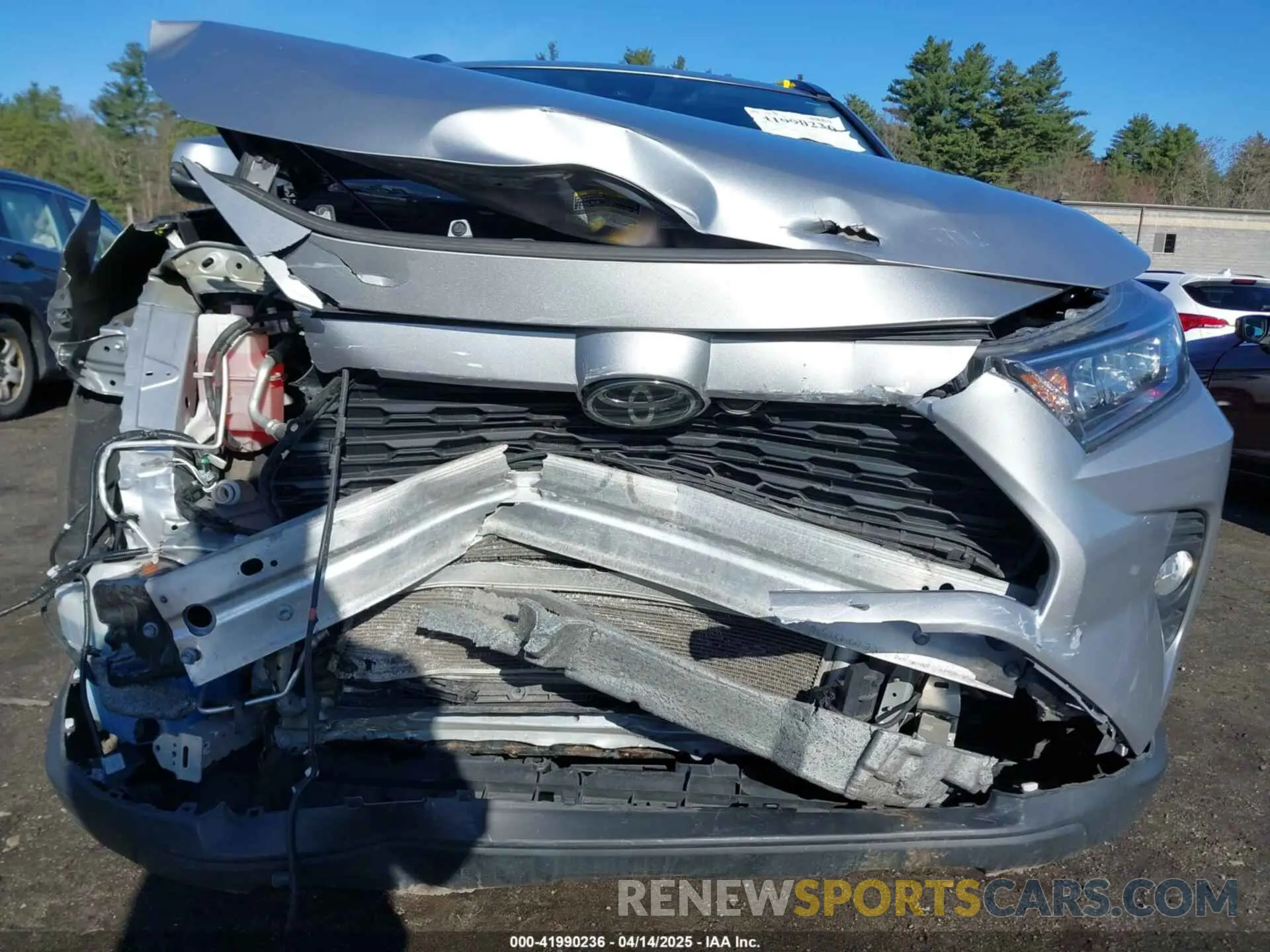 6 Photograph of a damaged car 2T3P1RFV0LC069209 TOYOTA RAV4 2020