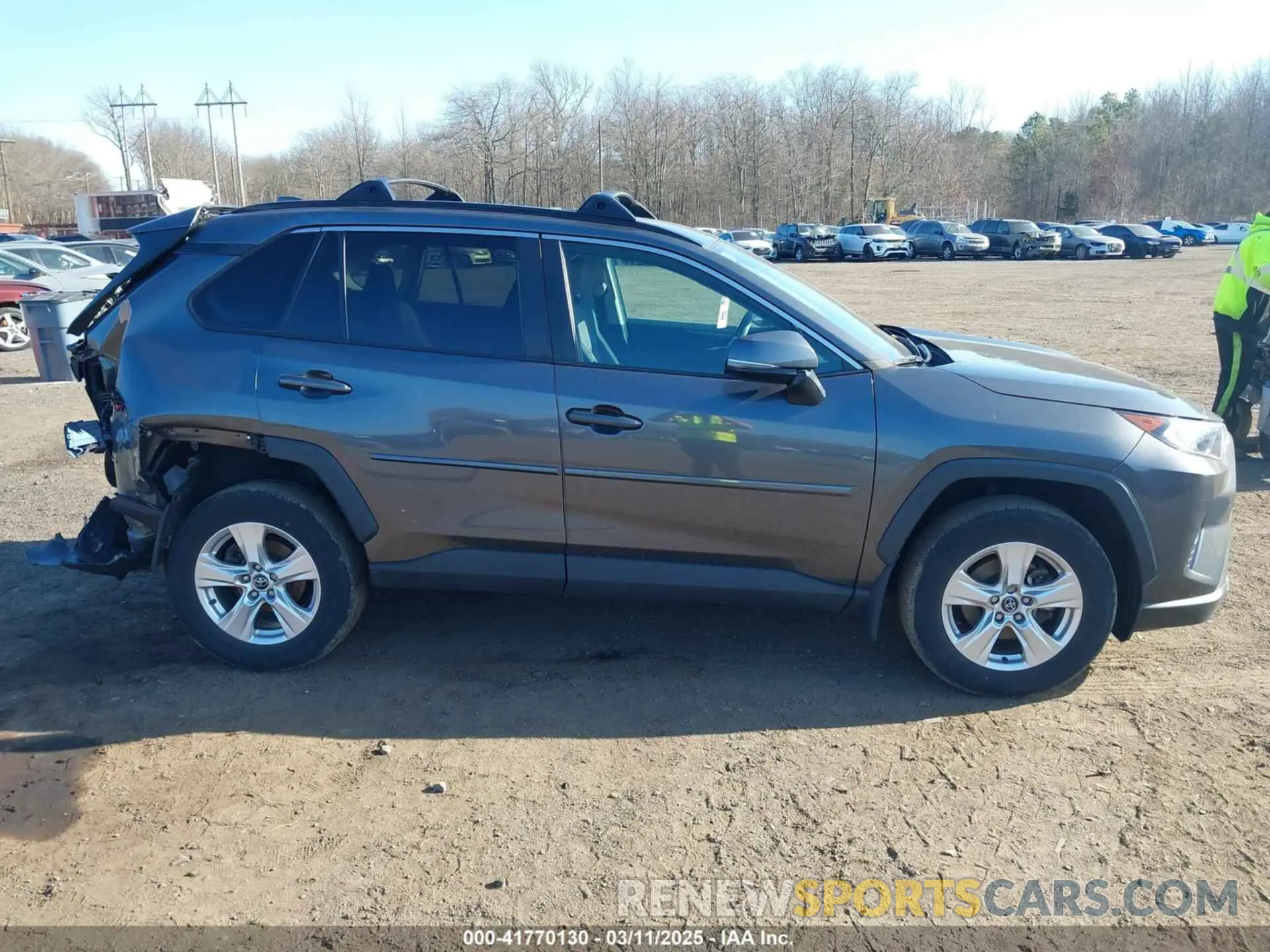 13 Фотография поврежденного автомобиля 2T3P1RFV1LC073754 TOYOTA RAV4 2020