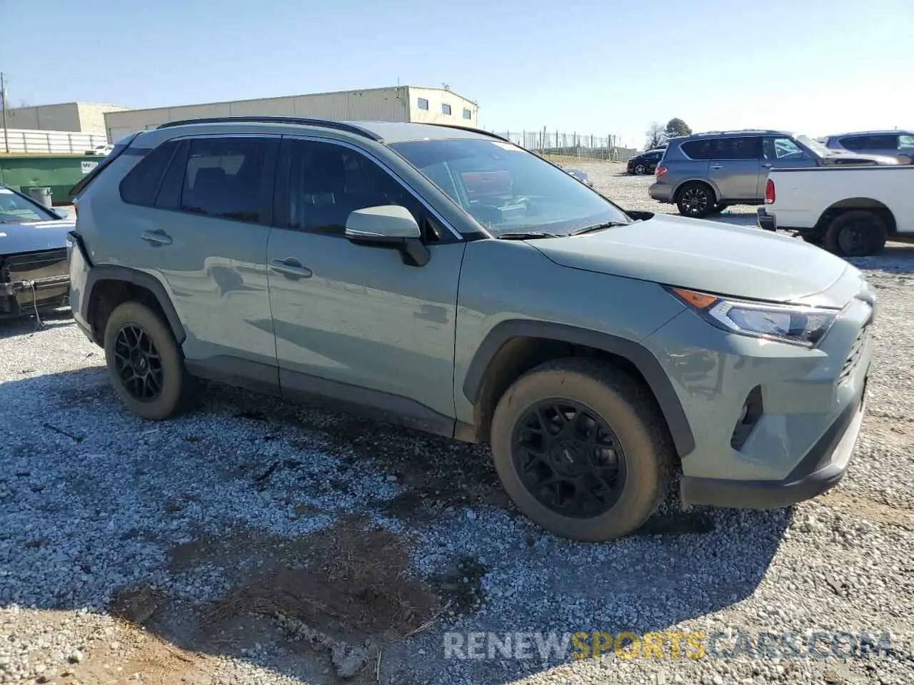 4 Photograph of a damaged car 2T3P1RFV1LC075942 TOYOTA RAV4 2020