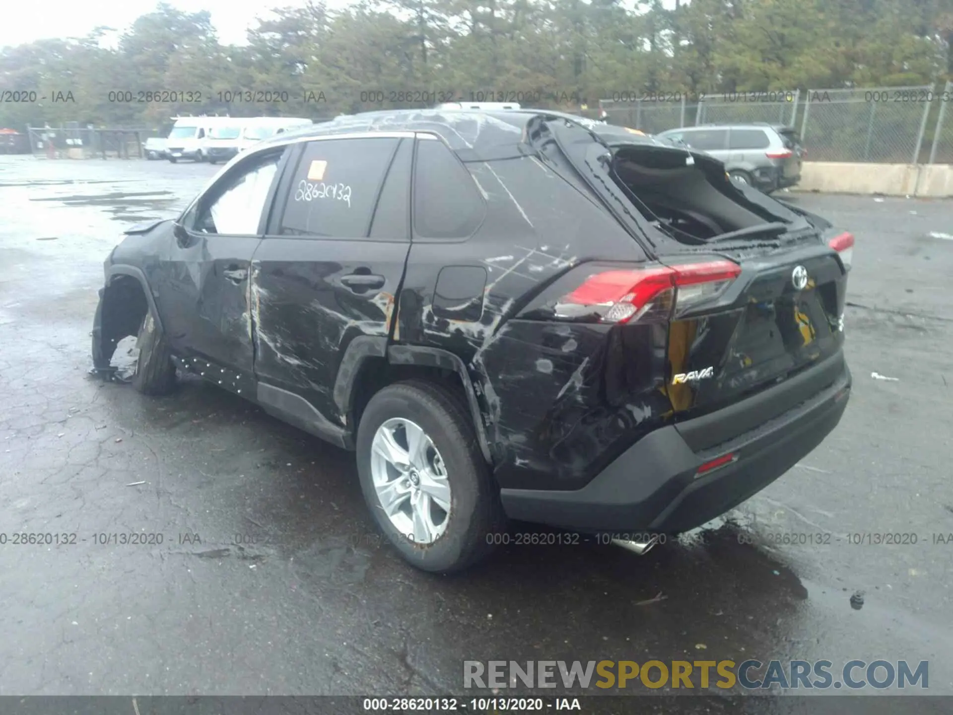 3 Photograph of a damaged car 2T3P1RFV1LW124510 TOYOTA RAV4 2020