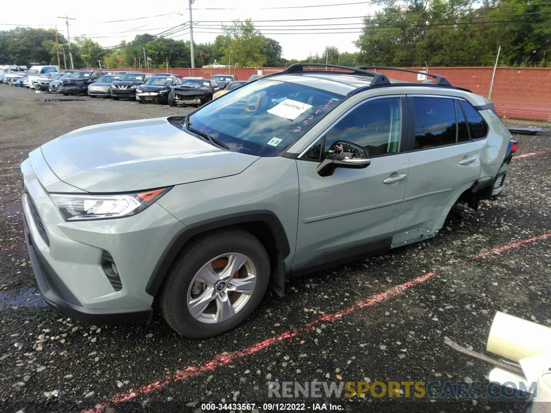 2 Photograph of a damaged car 2T3P1RFV1LW134728 TOYOTA RAV4 2020