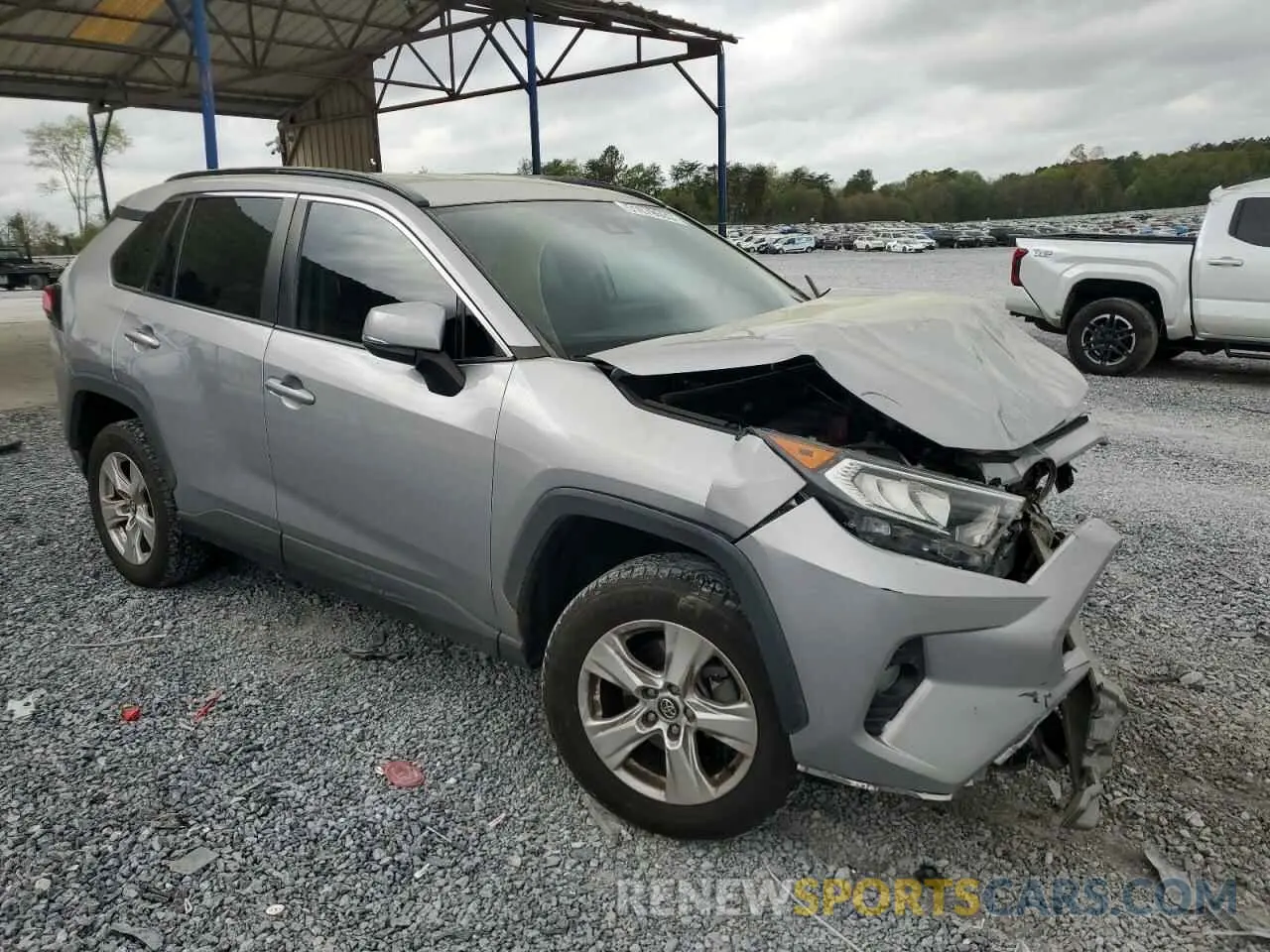 4 Photograph of a damaged car 2T3P1RFV2LC078803 TOYOTA RAV4 2020
