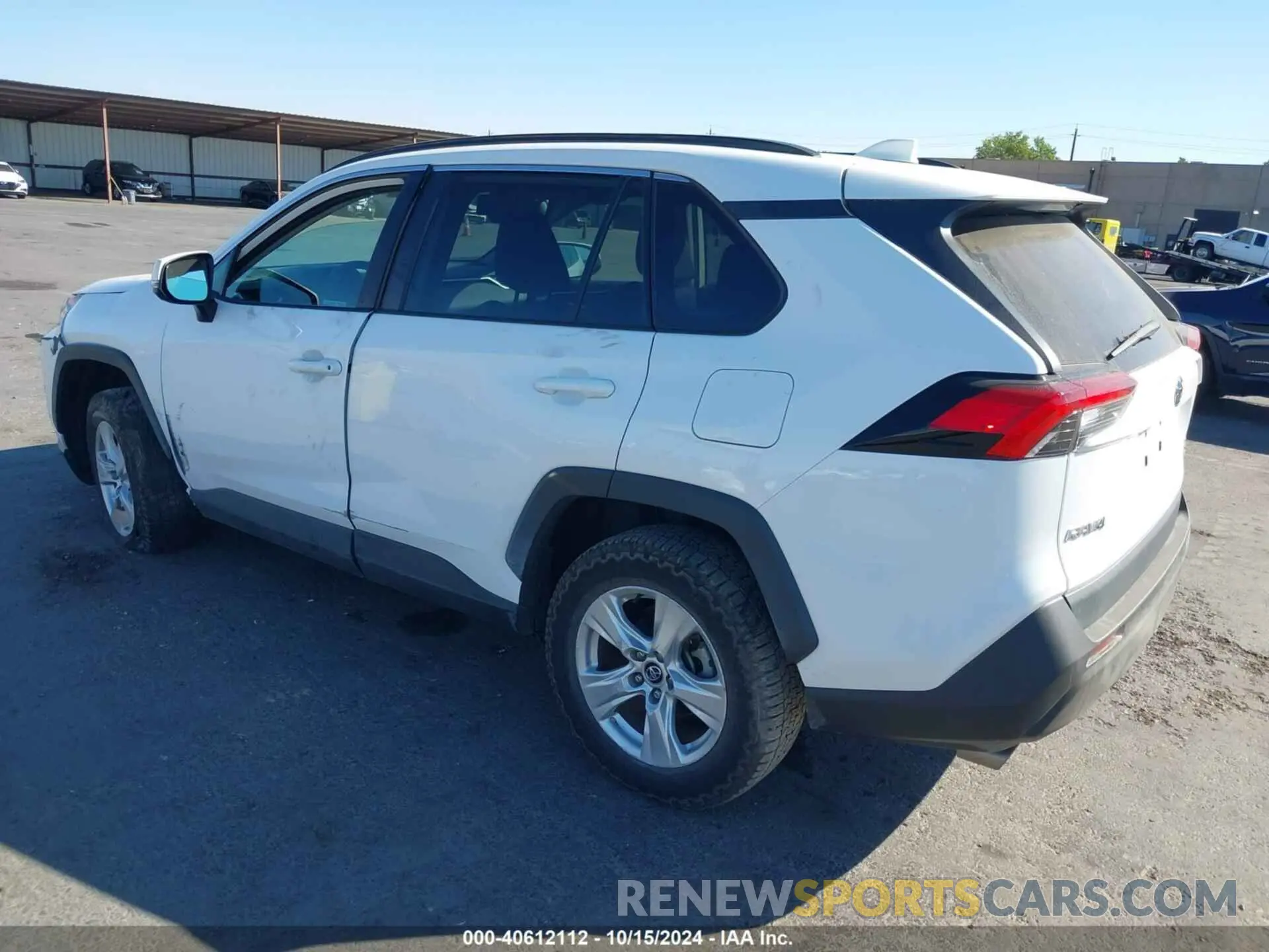 3 Фотография поврежденного автомобиля 2T3P1RFV2LC092829 TOYOTA RAV4 2020
