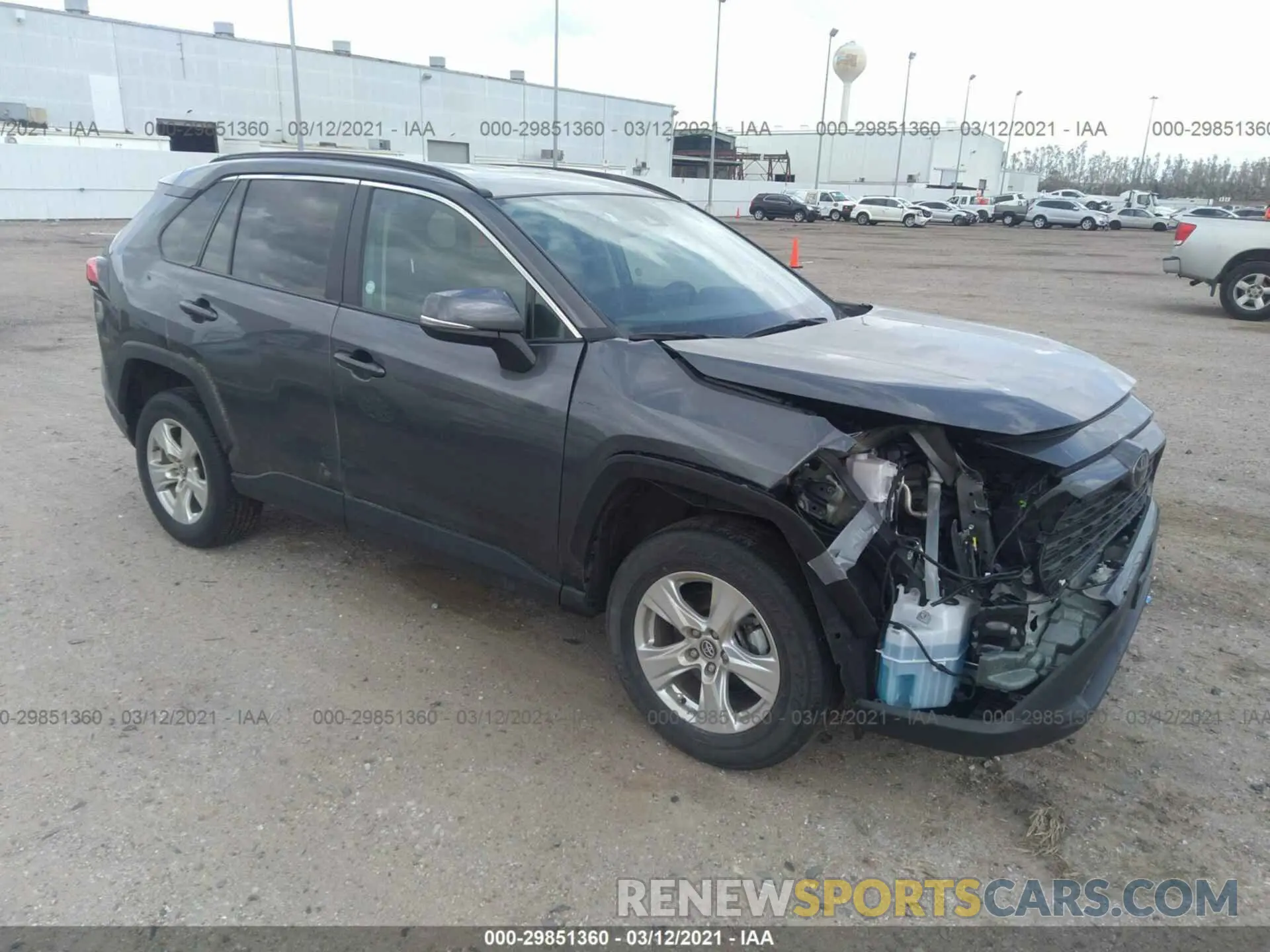 1 Photograph of a damaged car 2T3P1RFV2LC101044 TOYOTA RAV4 2020