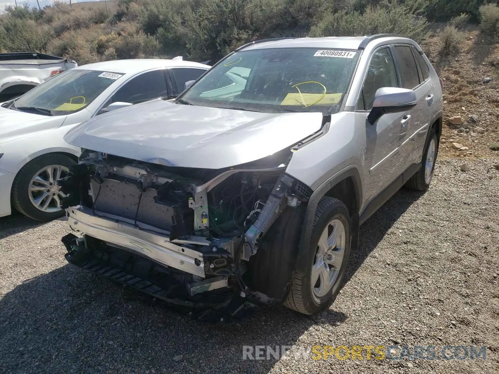 2 Photograph of a damaged car 2T3P1RFV2LC117017 TOYOTA RAV4 2020