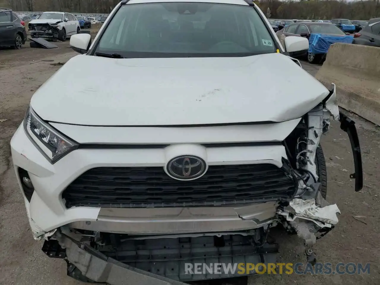12 Photograph of a damaged car 2T3P1RFV2LC121441 TOYOTA RAV4 2020