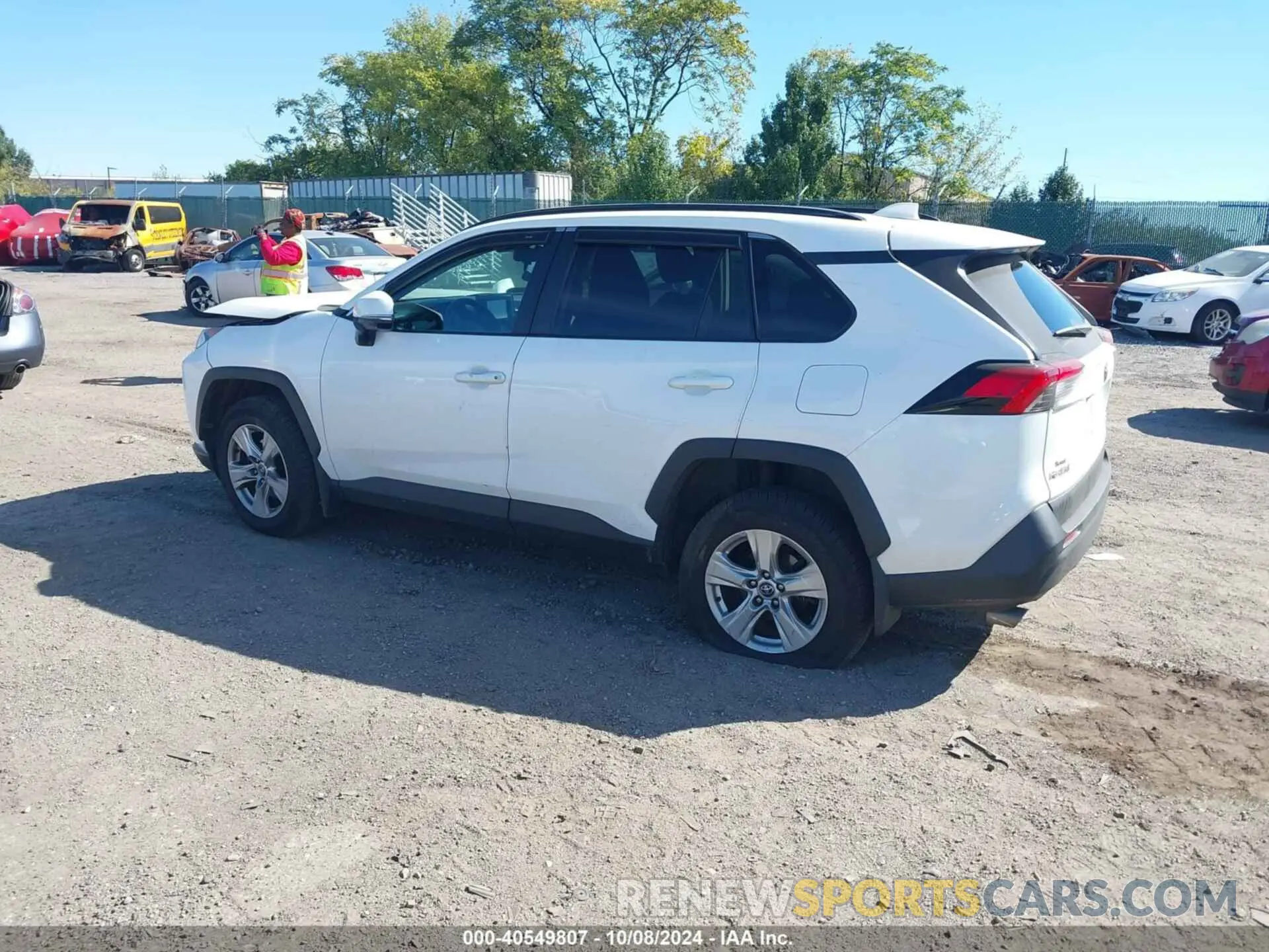 3 Photograph of a damaged car 2T3P1RFV2LW131871 TOYOTA RAV4 2020
