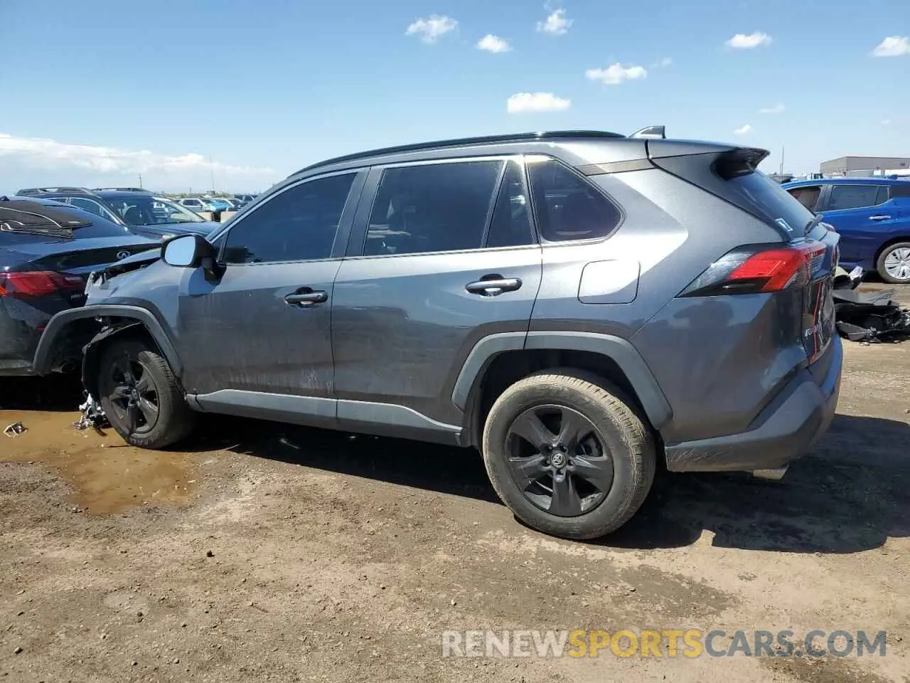 2 Photograph of a damaged car 2T3P1RFV3LC066675 TOYOTA RAV4 2020