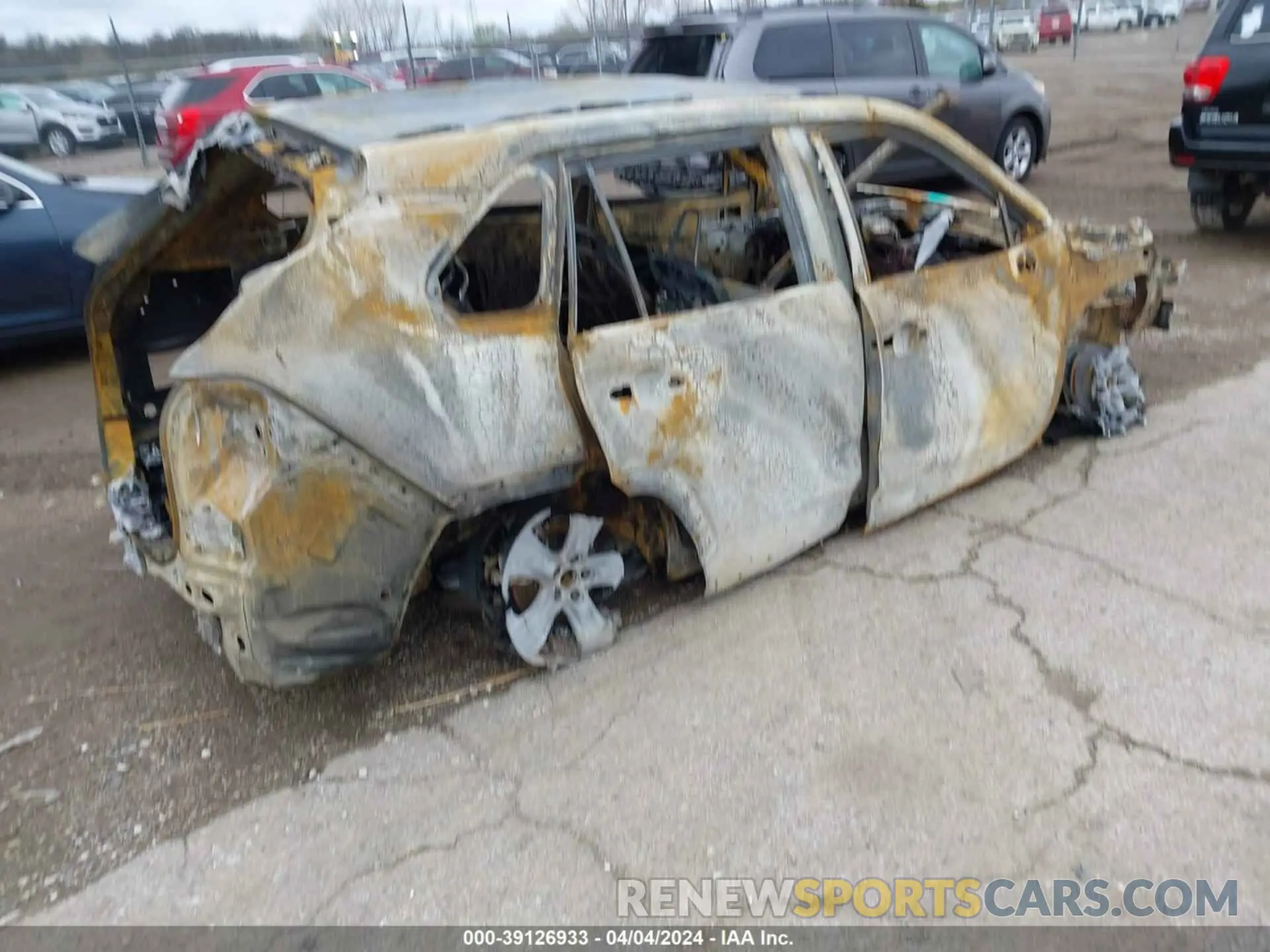 4 Фотография поврежденного автомобиля 2T3P1RFV3LC091673 TOYOTA RAV4 2020