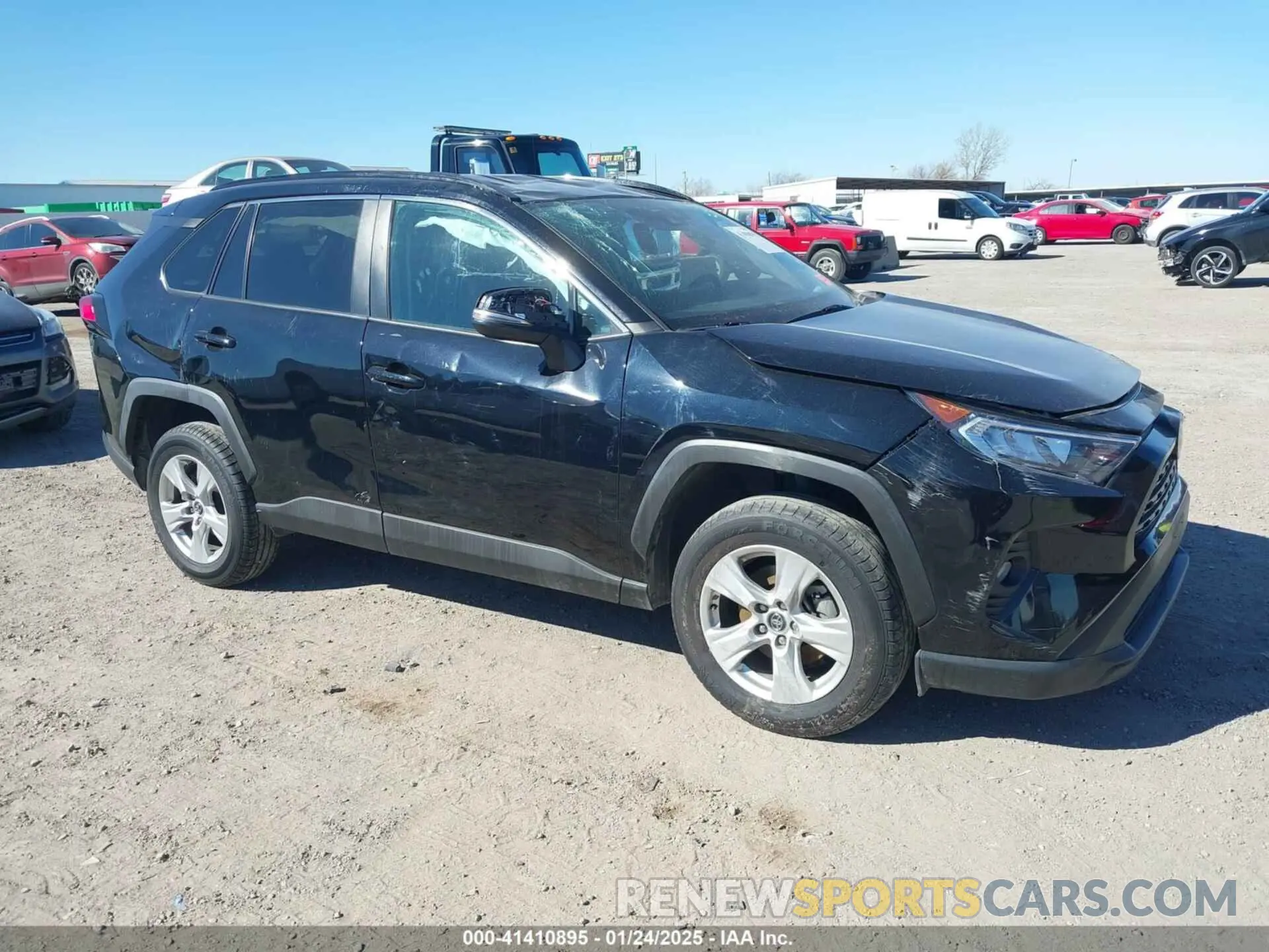 1 Photograph of a damaged car 2T3P1RFV3LC099398 TOYOTA RAV4 2020