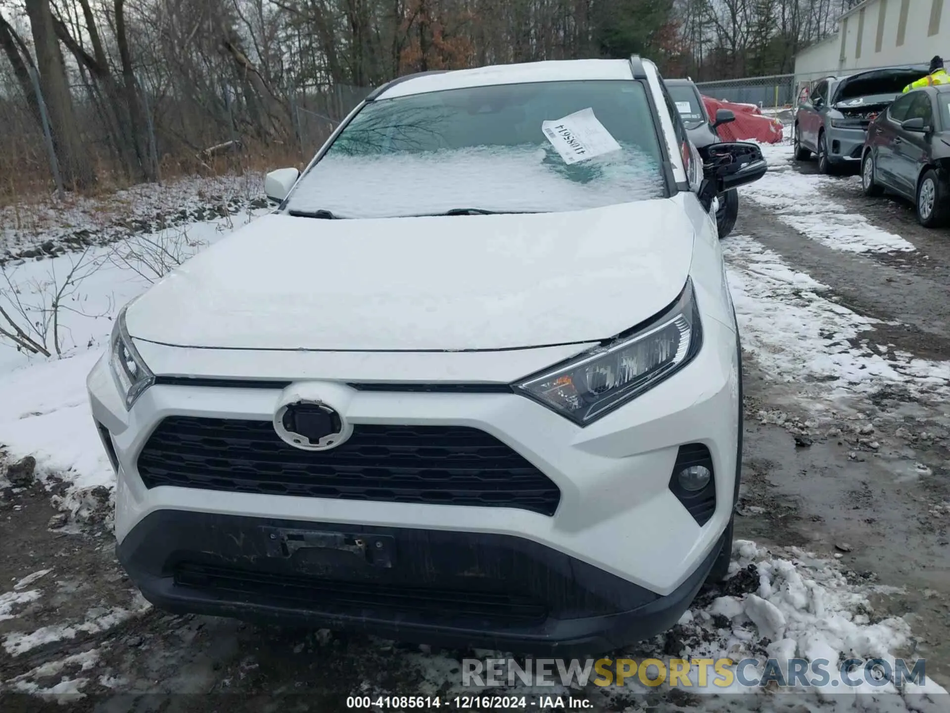 12 Photograph of a damaged car 2T3P1RFV3LC107757 TOYOTA RAV4 2020
