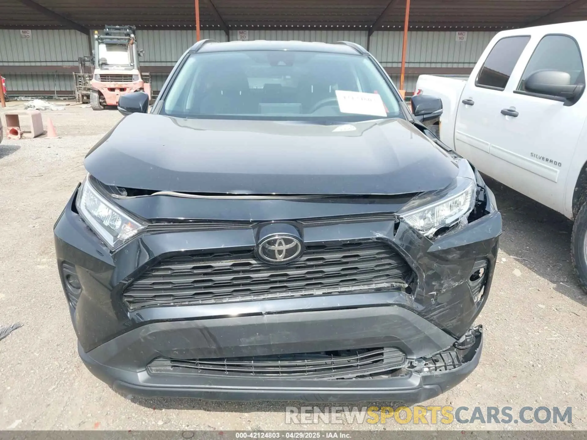 12 Photograph of a damaged car 2T3P1RFV3LC121898 TOYOTA RAV4 2020