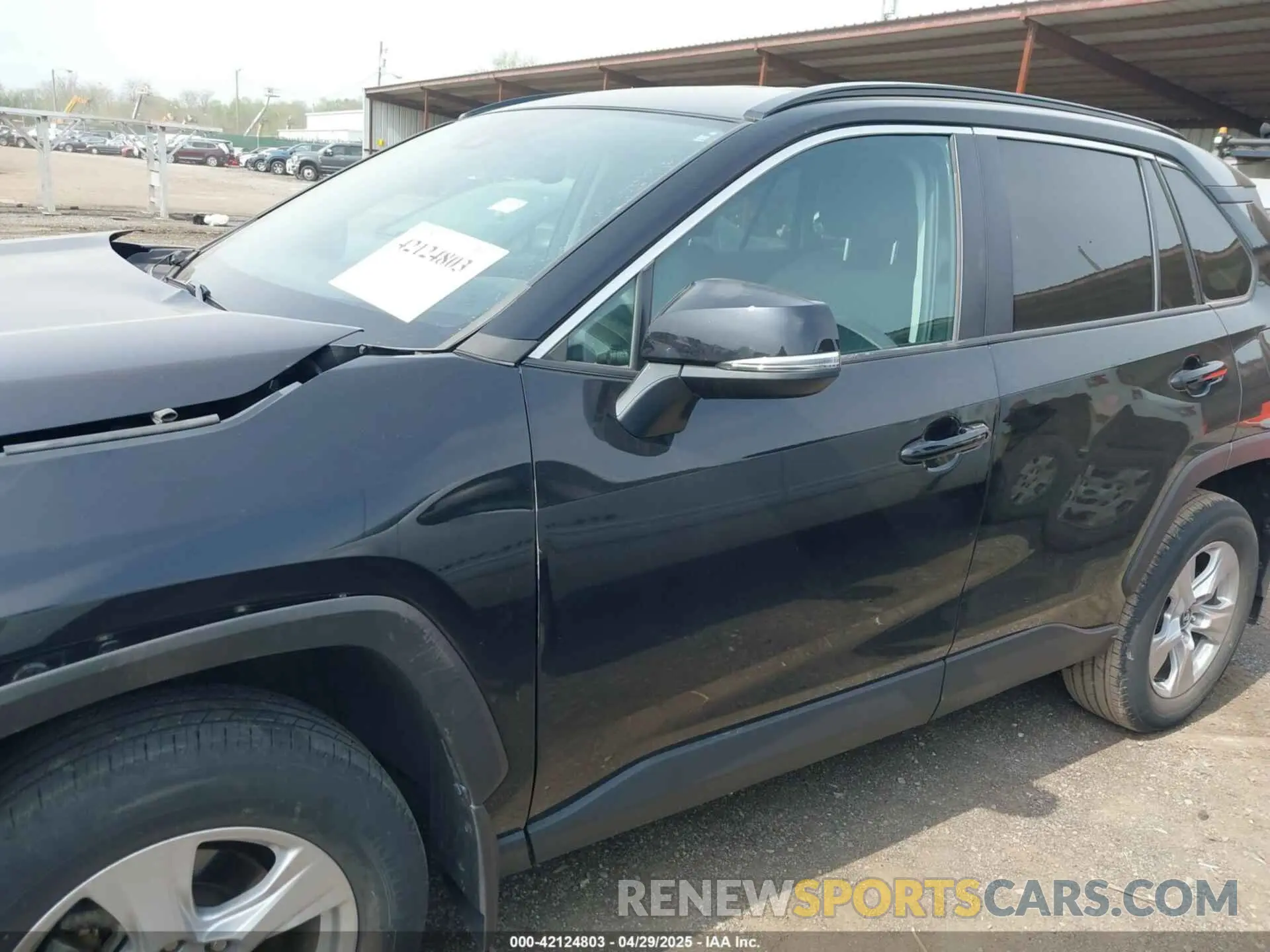 14 Photograph of a damaged car 2T3P1RFV3LC121898 TOYOTA RAV4 2020