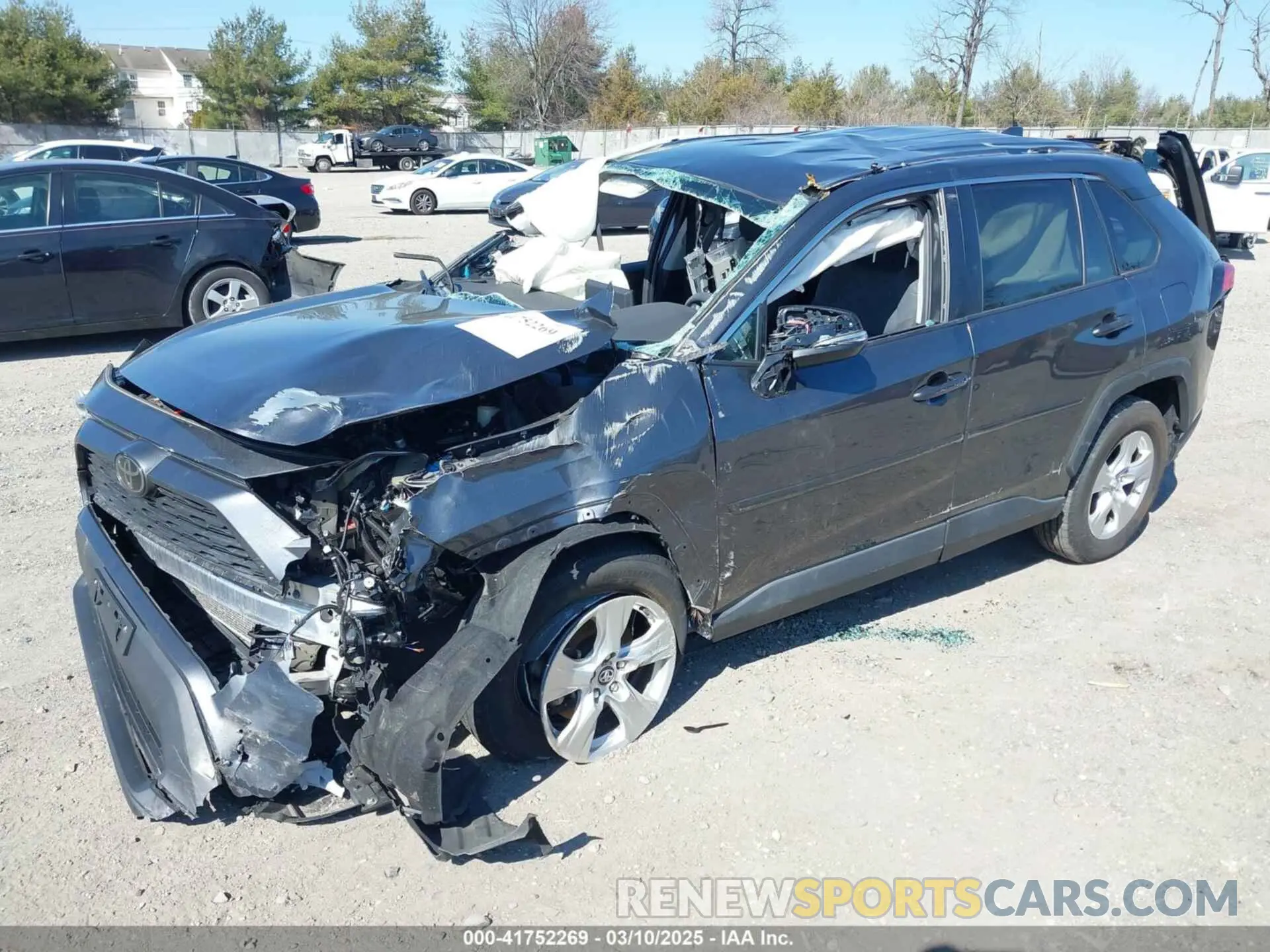 2 Photograph of a damaged car 2T3P1RFV4LC077779 TOYOTA RAV4 2020