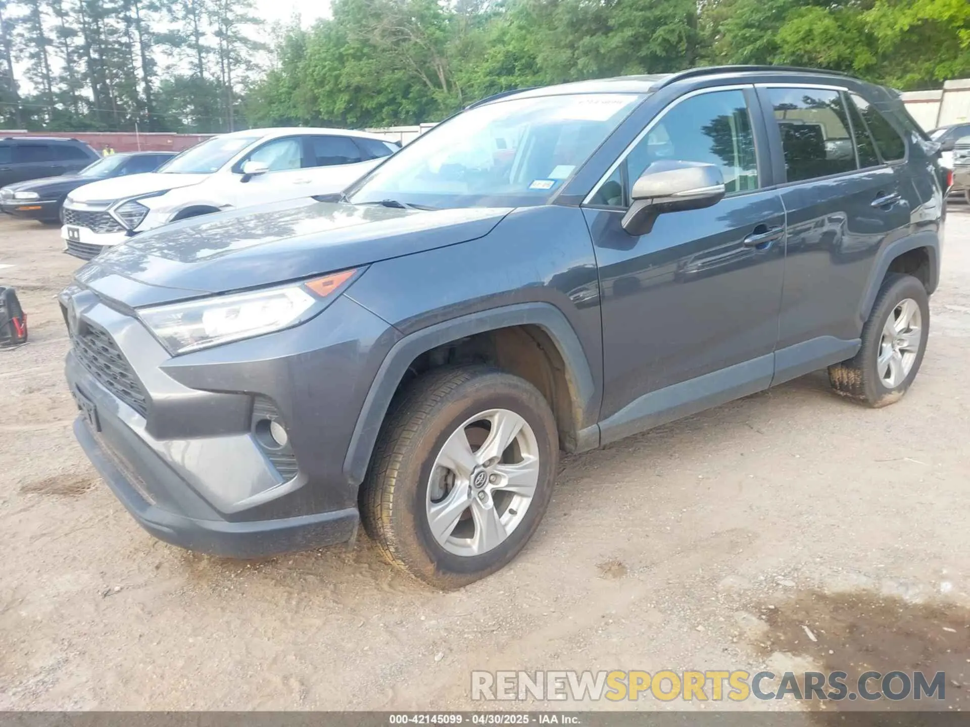 2 Фотография поврежденного автомобиля 2T3P1RFV4LC090760 TOYOTA RAV4 2020