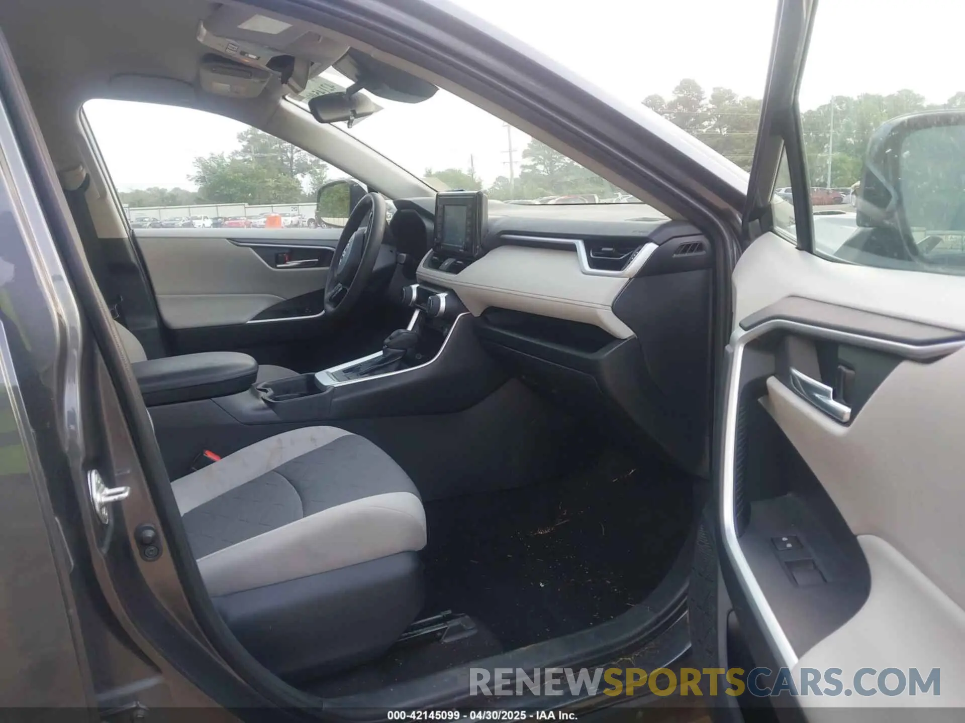 5 Фотография поврежденного автомобиля 2T3P1RFV4LC090760 TOYOTA RAV4 2020