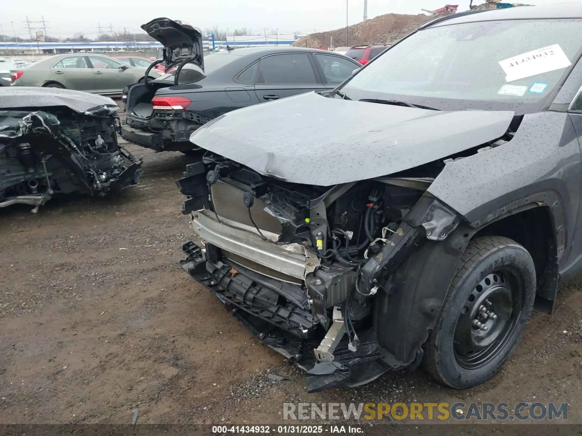 20 Photograph of a damaged car 2T3P1RFV4LW131273 TOYOTA RAV4 2020