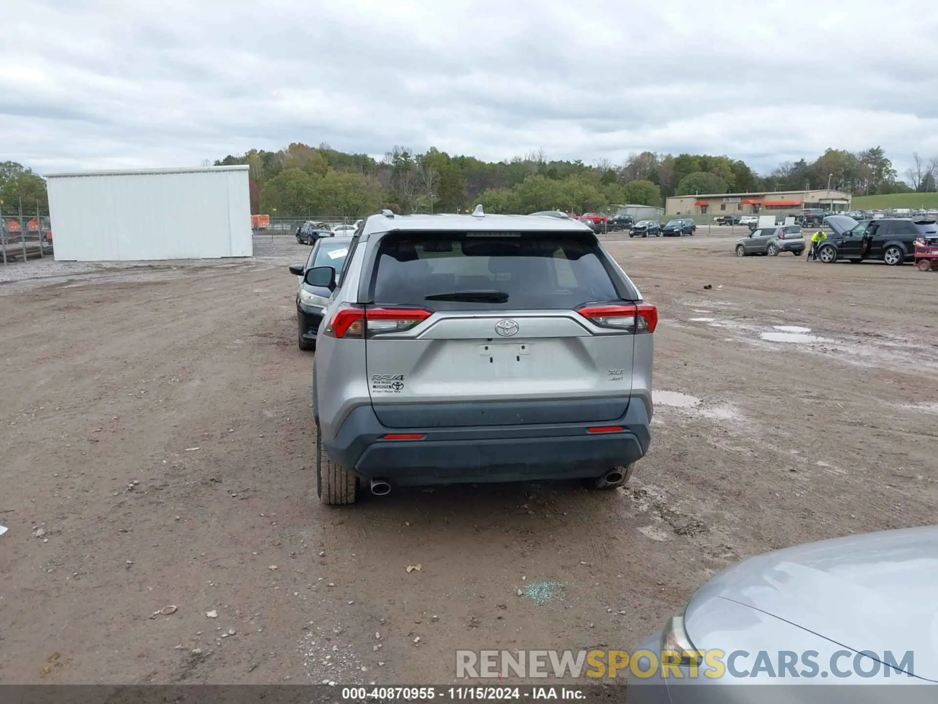 16 Photograph of a damaged car 2T3P1RFV5LC072283 TOYOTA RAV4 2020