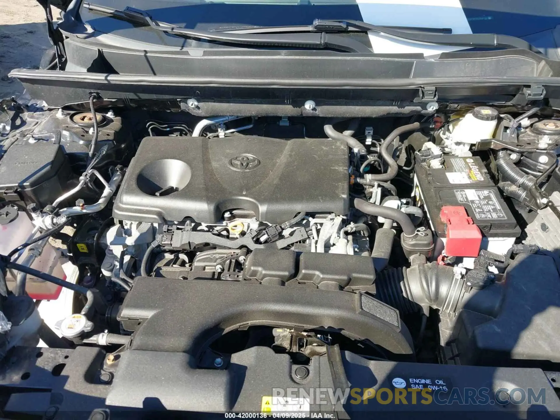 10 Photograph of a damaged car 2T3P1RFV5LC087253 TOYOTA RAV4 2020