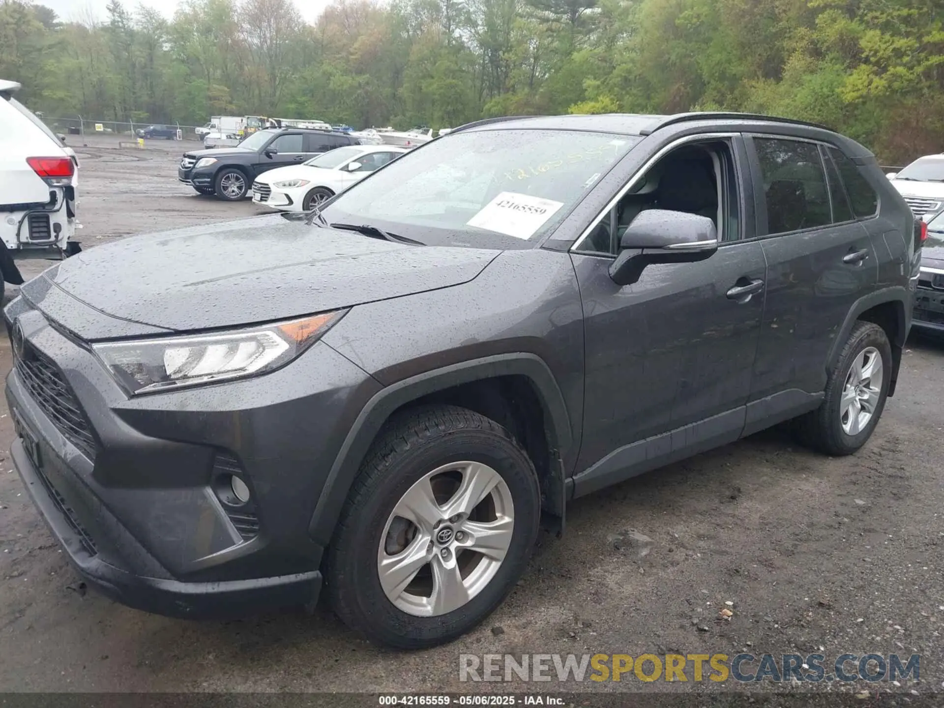 14 Photograph of a damaged car 2T3P1RFV5LC111826 TOYOTA RAV4 2020