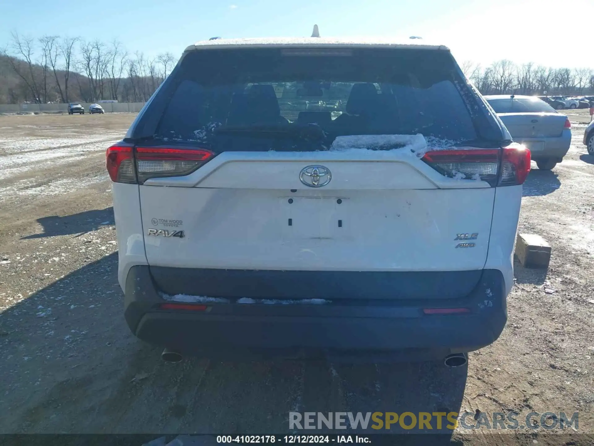 17 Фотография поврежденного автомобиля 2T3P1RFV6LW110814 TOYOTA RAV4 2020