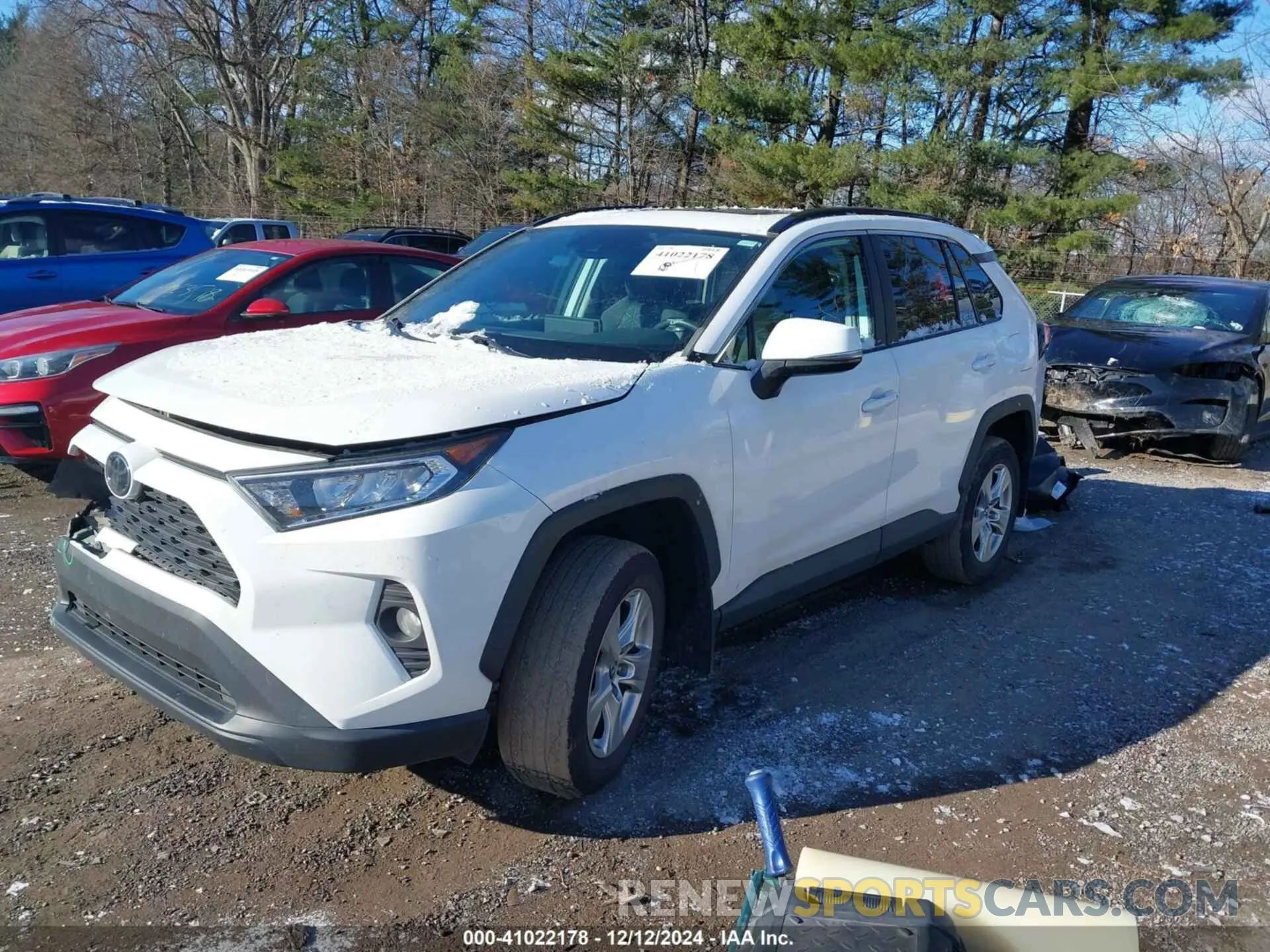 2 Фотография поврежденного автомобиля 2T3P1RFV6LW110814 TOYOTA RAV4 2020