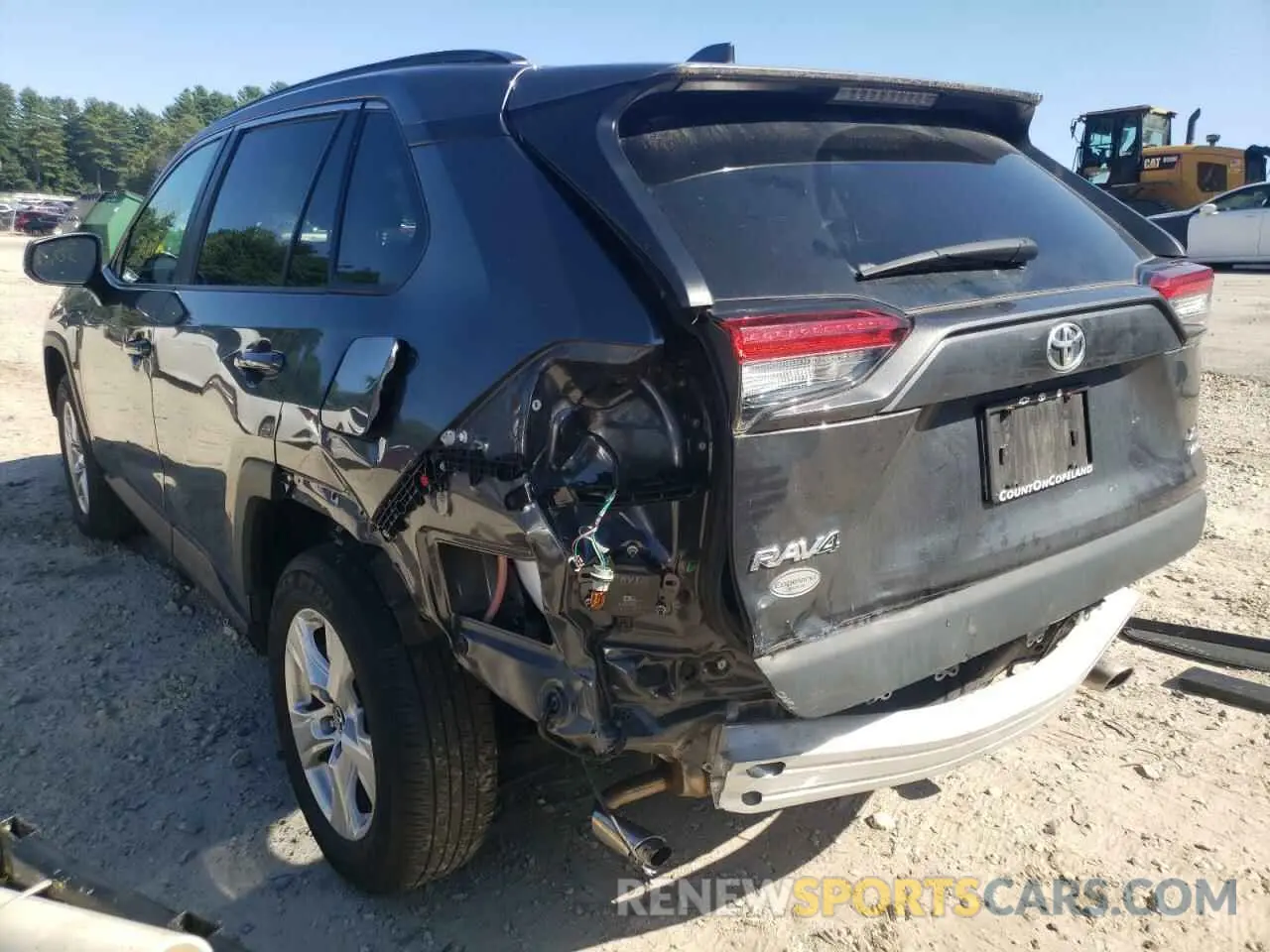 3 Фотография поврежденного автомобиля 2T3P1RFV7LC104702 TOYOTA RAV4 2020