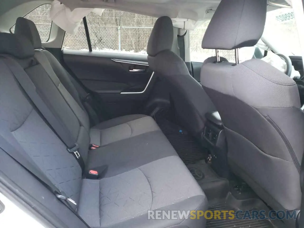 11 Фотография поврежденного автомобиля 2T3P1RFV7LC106398 TOYOTA RAV4 2020