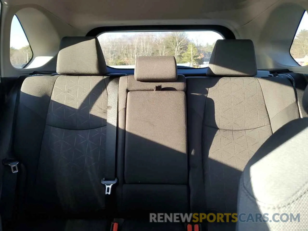 10 Фотография поврежденного автомобиля 2T3P1RFV7LW087155 TOYOTA RAV4 2020
