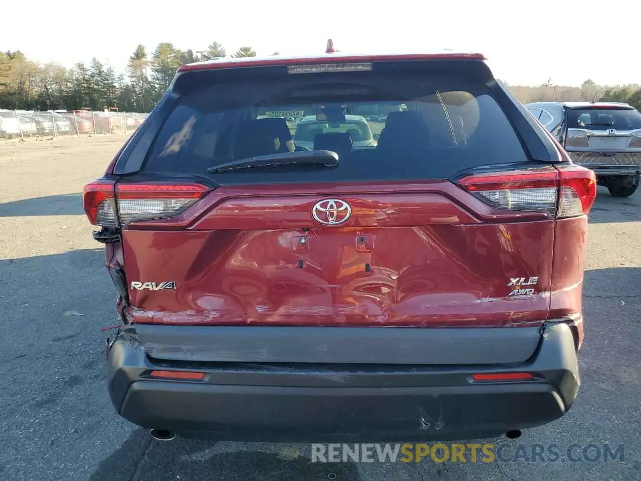 6 Фотография поврежденного автомобиля 2T3P1RFV7LW087155 TOYOTA RAV4 2020