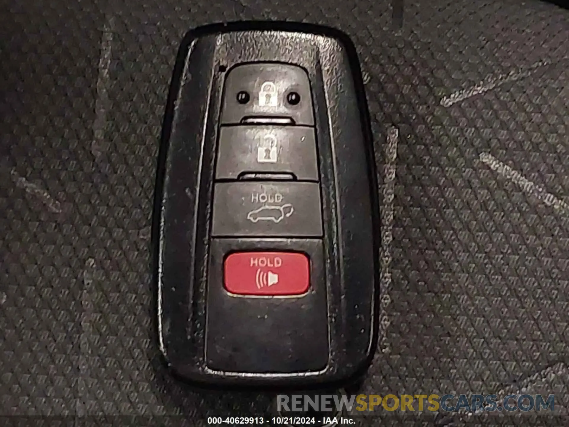 11 Фотография поврежденного автомобиля 2T3P1RFV7LW101300 TOYOTA RAV4 2020